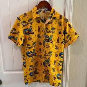 Pittsburgh Pirates Button Up Shirt Mens M Yellow All Over Print MLB